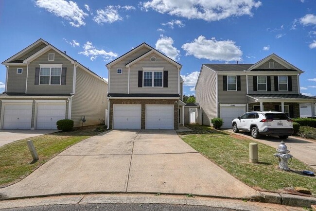 Building Photo - 5875 Ridge Stone Way