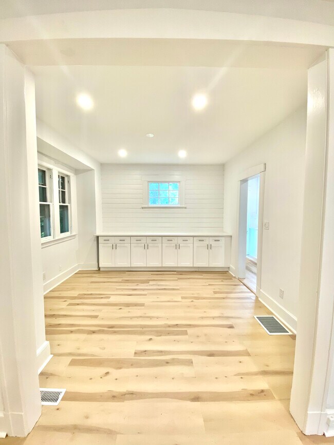 Foto del edificio - 25 Beecher Pl