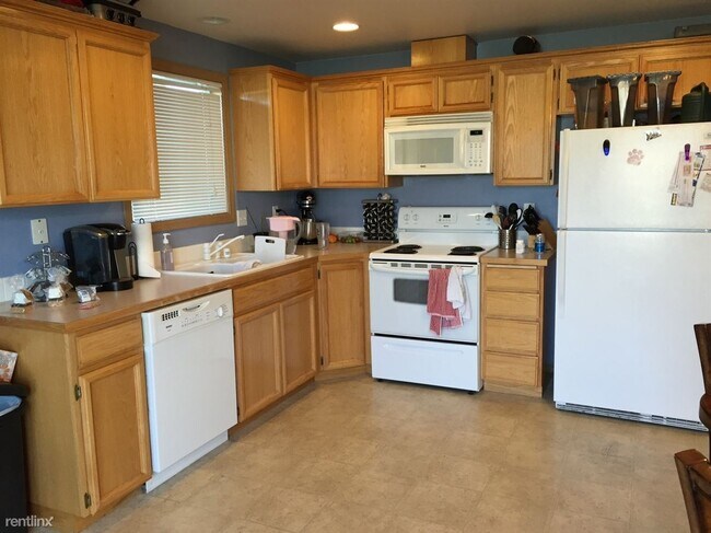 Foto del edificio - 3 br, 2 bath House - 7015 S West Terrace D...
