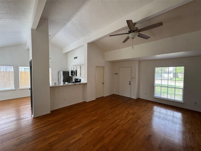 Foto del edificio - 3022 Becket St