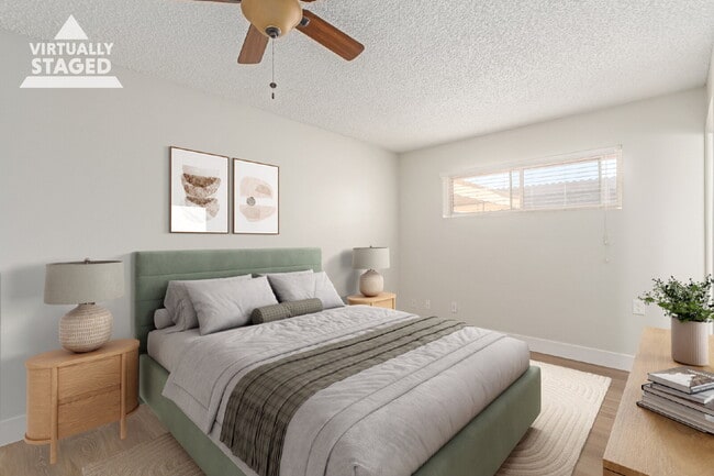 Foto del edificio - Bristol Court 2 bed 2 bath Townhome