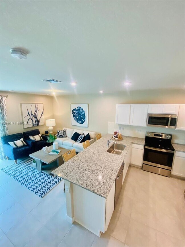 Foto del edificio - 440 NW 11th St