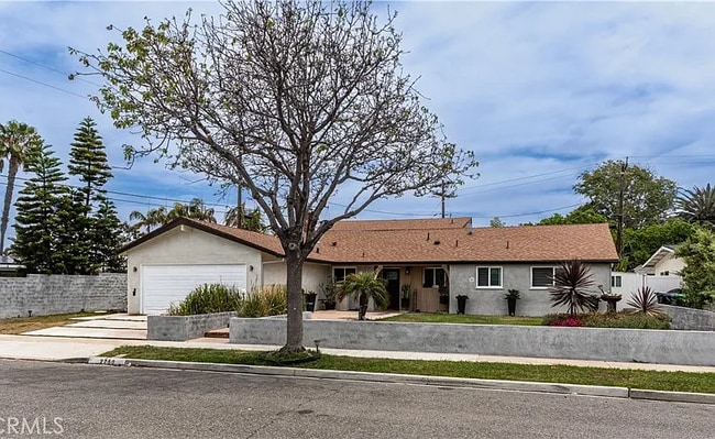 Foto del edificio - 2750 San Carlos Ln