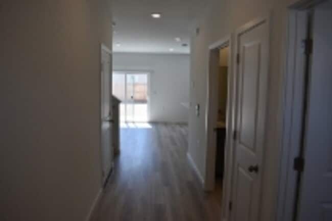 Building Photo - 4636 Sami Jo Dr