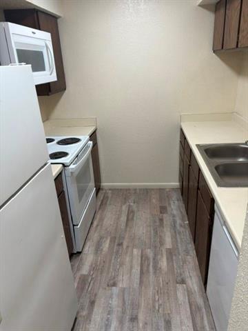 Foto del edificio - 12480 Abrams Rd