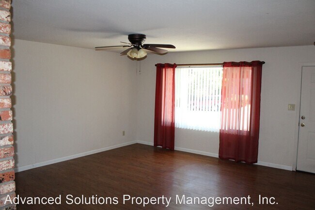 Foto del edificio - 3 br, 2 bath House - 2760 Shasta St