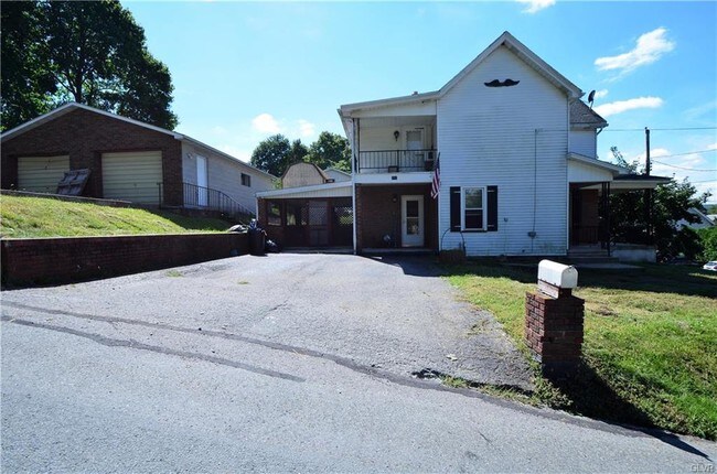 Building Photo - 222 Franklin Rd