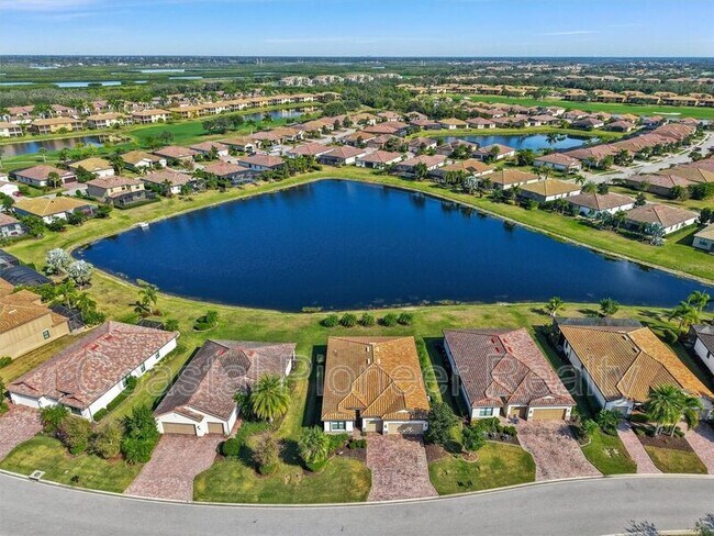 Foto del edificio - 227 Heritage Preserve Run