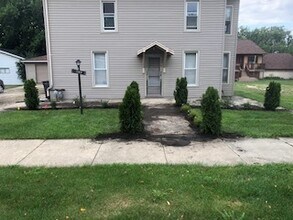 Building Photo - 1129 S State St