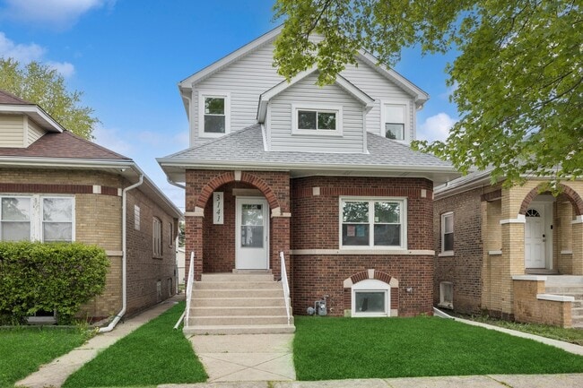 Building Photo - 3141 Harvey Ave