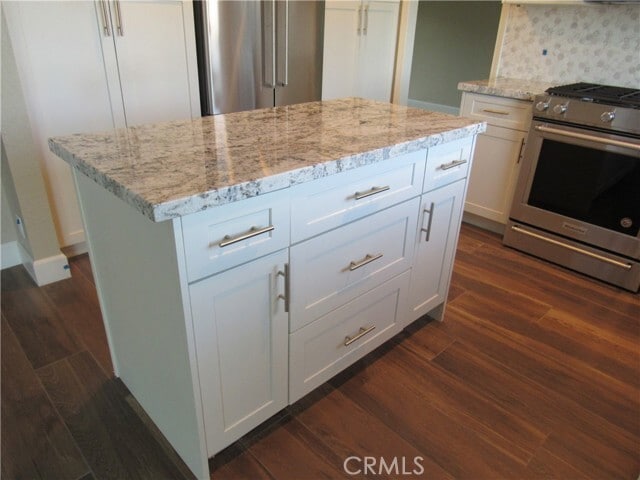 Building Photo - 23502 Via Breve