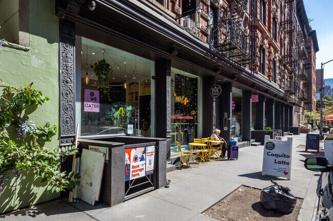 Sidewalk - 72-74 Thompson St