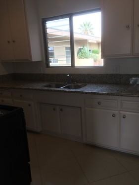 Foto del edificio - 1023-1027 N Sierra Bonita Ave