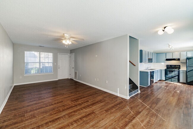 Foto del edificio - 138 welch Place, unit 4