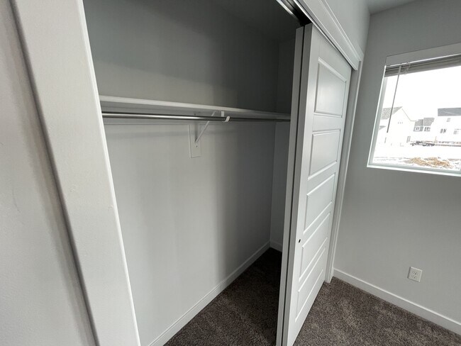 Building Photo - 759 S 290 W