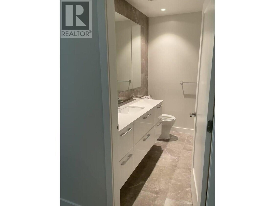 Photo principale - 5608-5608 Berton Ave