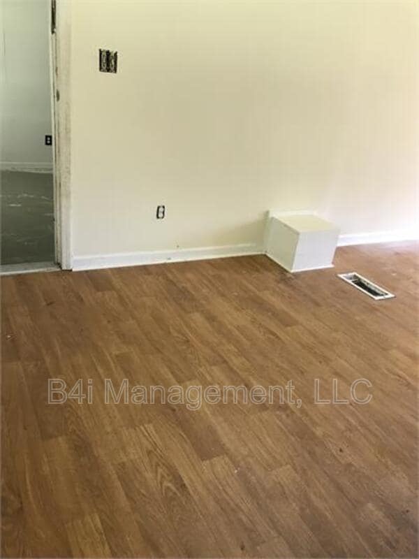 Building Photo - 8795 Channing Dr