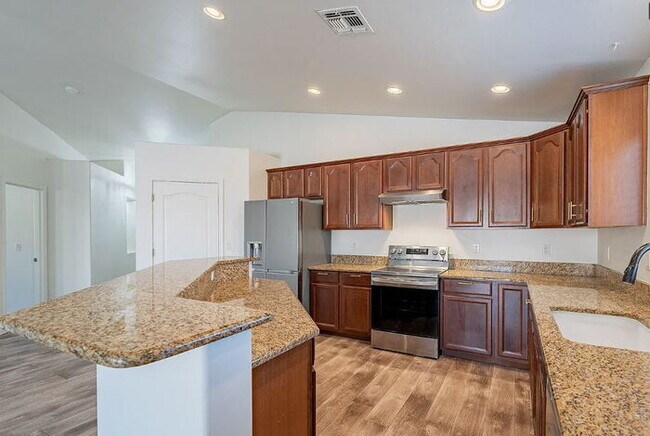 Foto del edificio - Madera Highlands