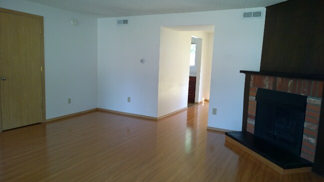 Foto del edificio - 14601 NE 3rd St
