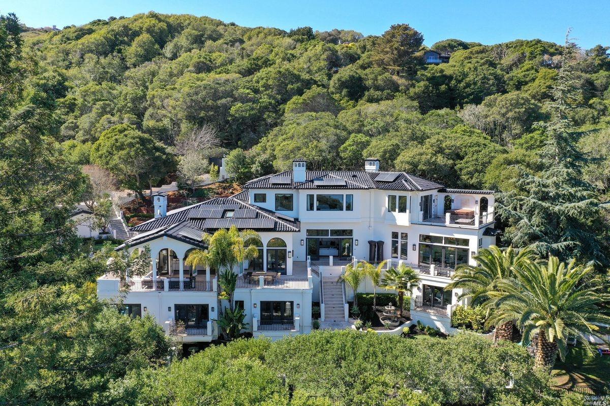 Foto principal - 3650 Paradise Dr