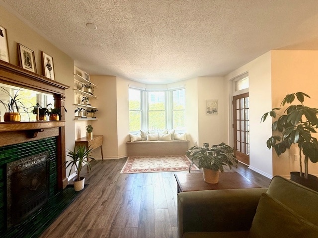Photo du bâtiment - Gorgeous Executive 1+Den Condo in Downtown...