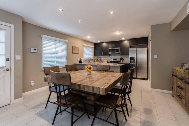 Foto del edificio - 5839 N Granite Reef Rd
