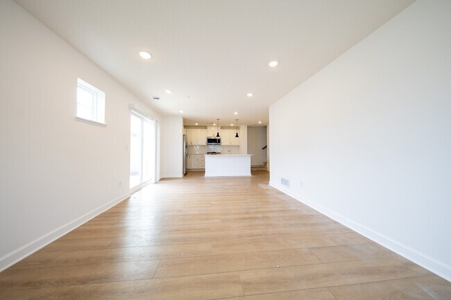 Foto del edificio - 14935 Adare Way