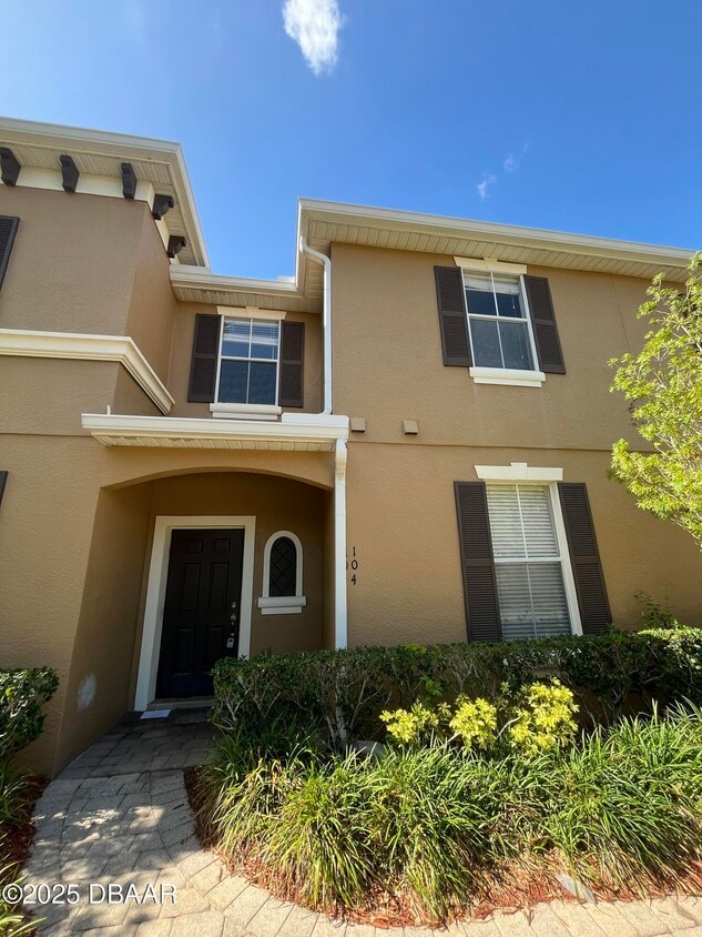 Primary Photo - 104 Aston Grande Dr