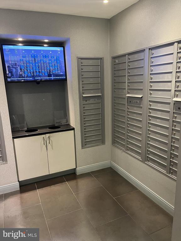 Building Photo - 1718 P St NW