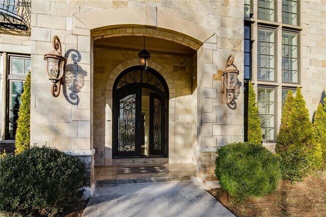 Foto del edificio - 35 Mt Paran Rd NW