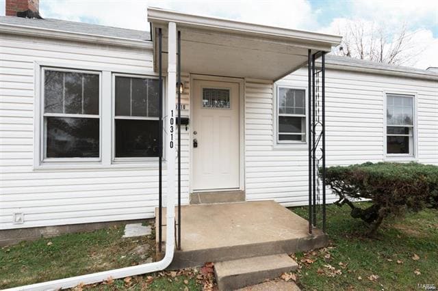 Building Photo - 10310 Eaglewood Ave