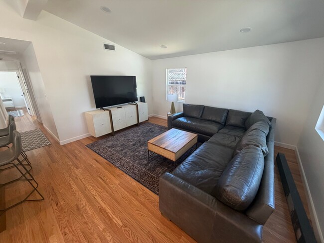 Foto del edificio - 778 Del Riego Ave