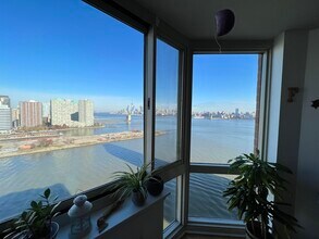 Building Photo - 20 2nd St