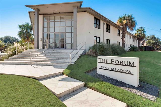 Foto del edificio - 7770 Meadow Rd