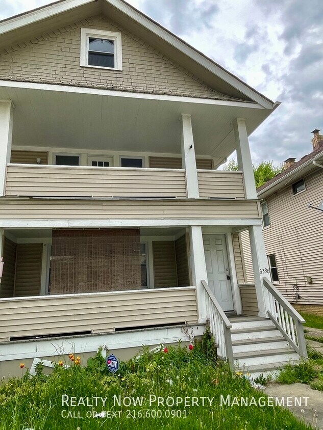 Primary Photo - 3396 W 117th St