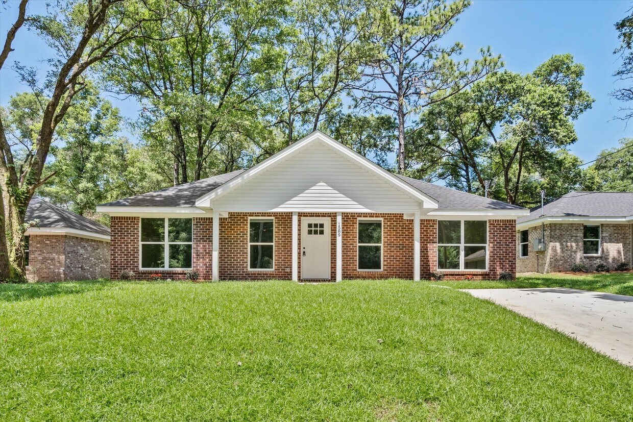 Primary Photo - NEW CONSTRUCTION