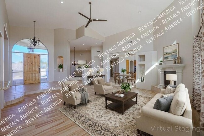 Building Photo - 14731 E Dixileta Dr