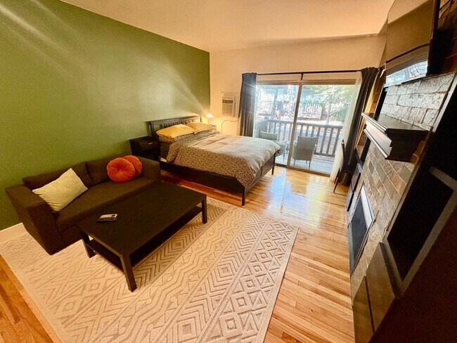 Foto del edificio - 2325 Sidewinder Dr