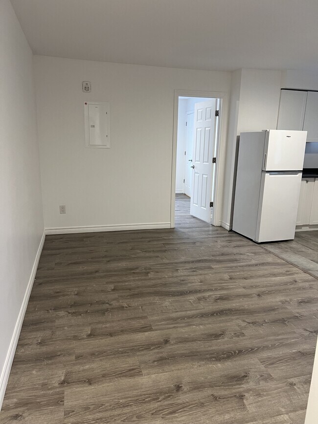 Photo du bâtiment - 625 Borthwick Ave