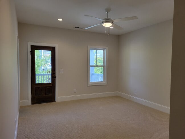 Foto del edificio - 3907 Harkers Way