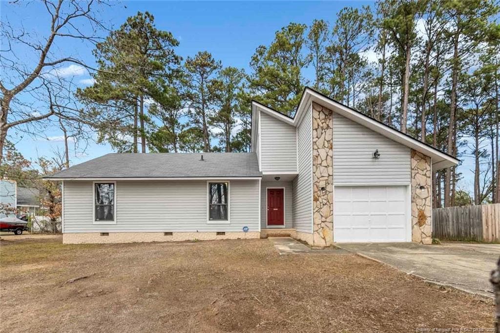 Primary Photo - 7009 Pantego Dr