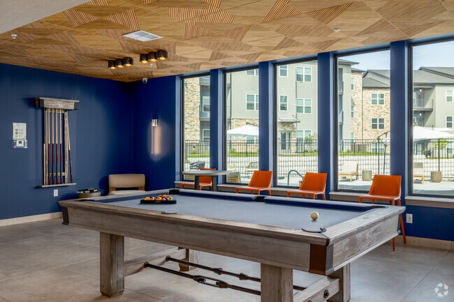 Interior Photo - Aria