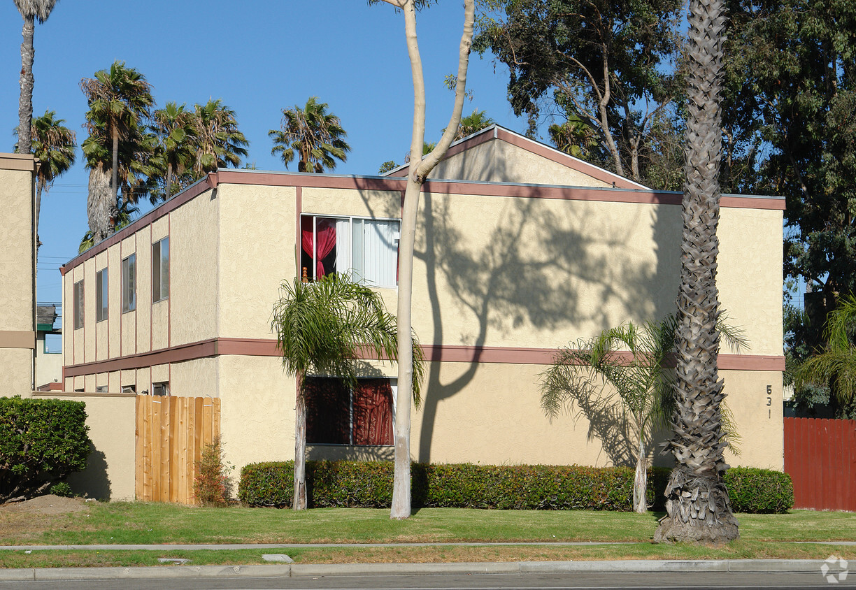 Foto del edificio - 531 W Channel Islands Blvd