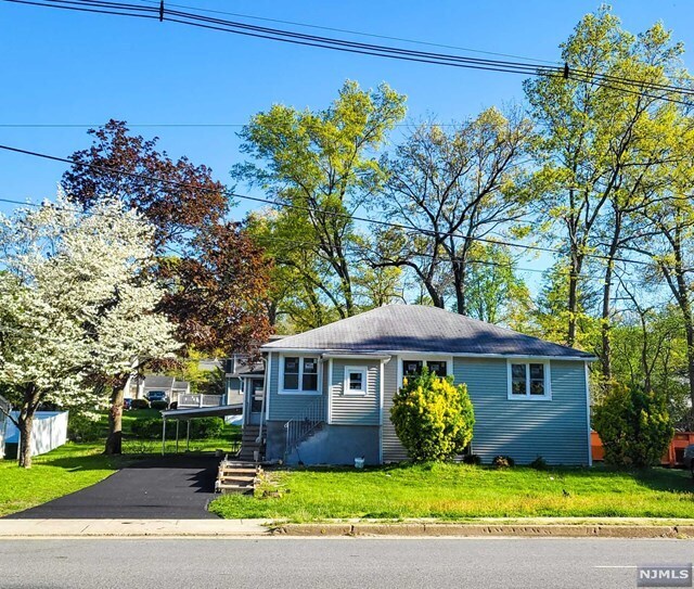 220 Boonton Turnpike House Rental in Lincoln Park, NJ