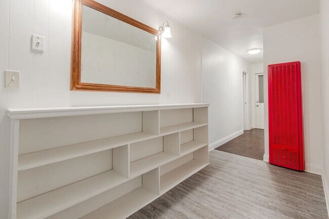 Foto del edificio - 4971 Dassco Ct