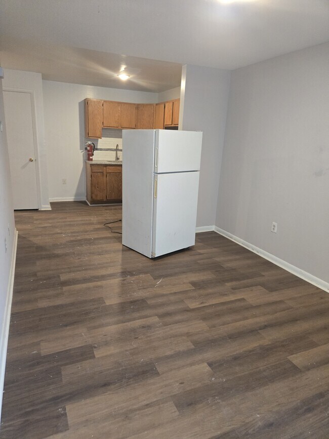 Foto del edificio - 4206 W Girard Ave