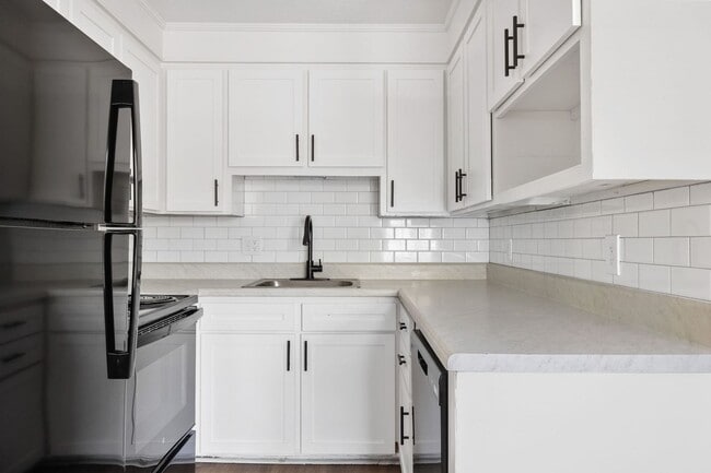 Interior Photo - River Front Apartments