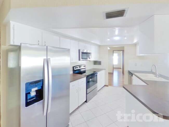 Building Photo - 4906 Keysville Ave