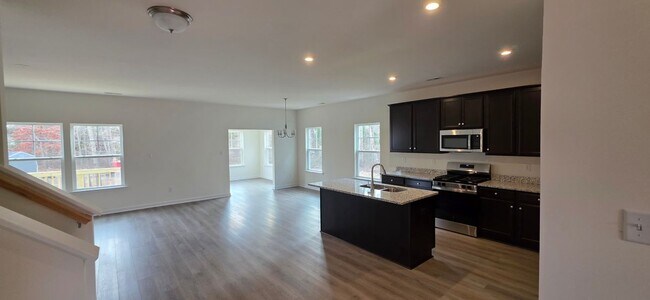 Foto del edificio - 3829 Kinalin Ln