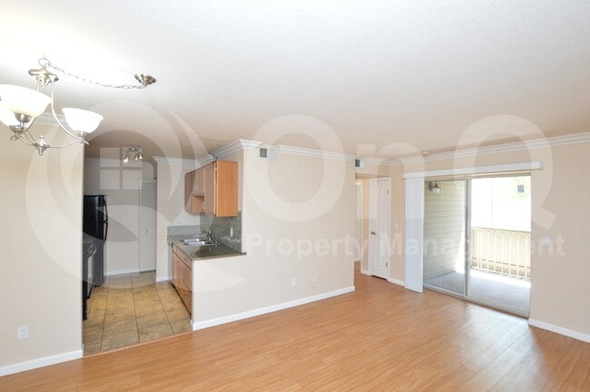 Photo - 200 E Southern Ave Townhome